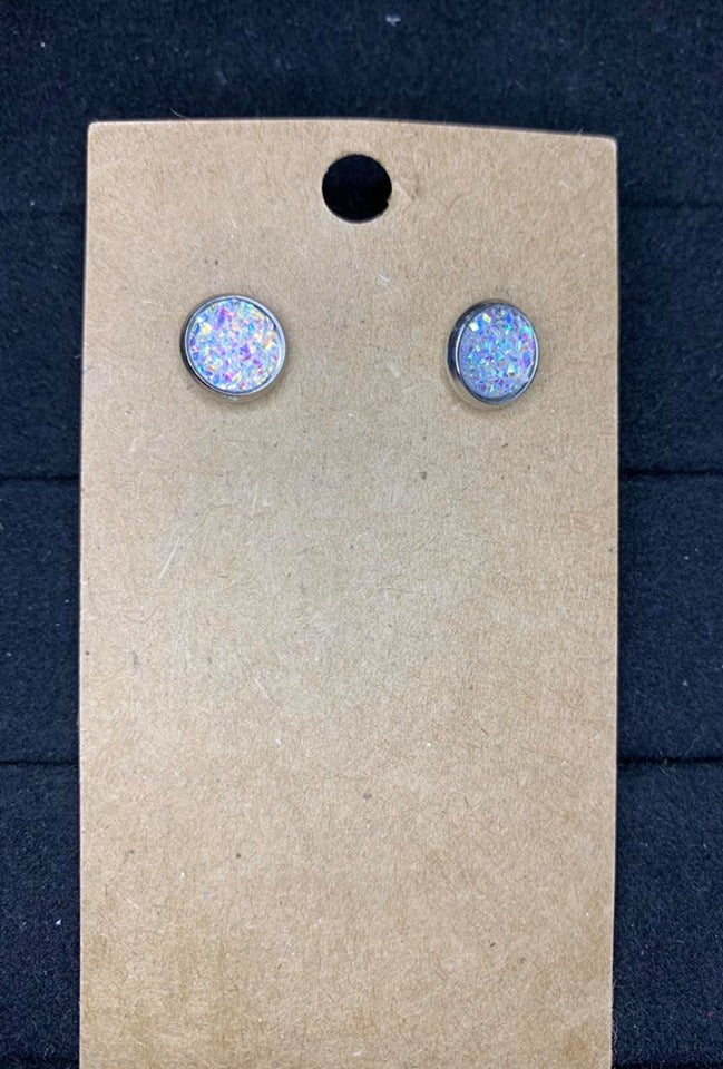 8mm pink holographic studs
